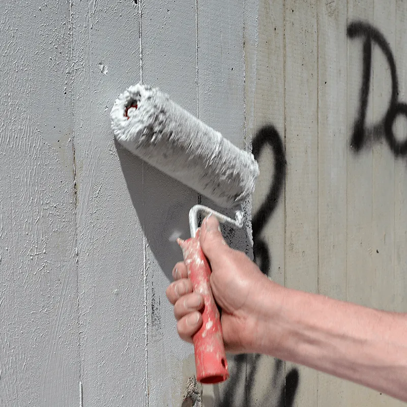 6461b0a2ae69a40291e28645_Graffiti Removal with Roller - 1x1
